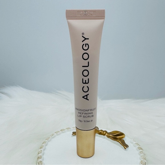 Aceology PASSIONFRUIT REFINING LIP SCRUB - Picture 1 of 4